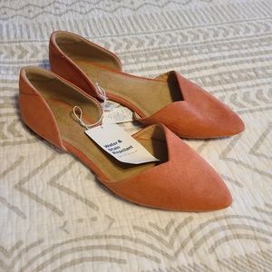 Old Navy Cutout Flats